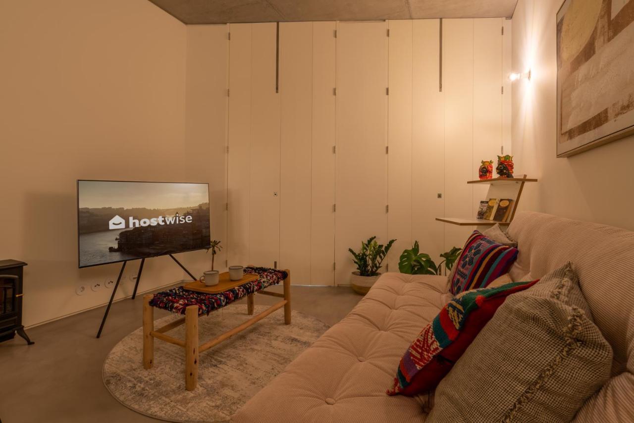 Host Wise - Luxurious Private Flats - Balcony Apartment Porto Luaran gambar