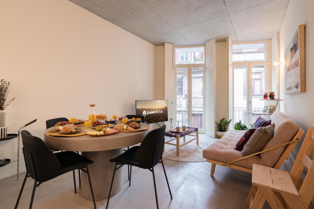 Host Wise - Luxurious Private Flats - Balcony Apartment Porto Luaran gambar