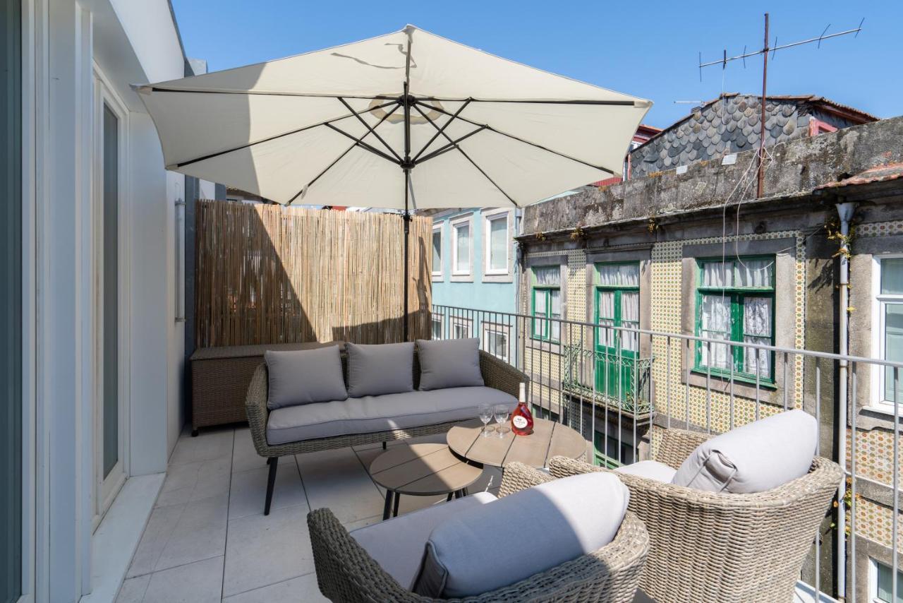 Host Wise - Luxurious Private Flats - Balcony Apartment Porto Luaran gambar