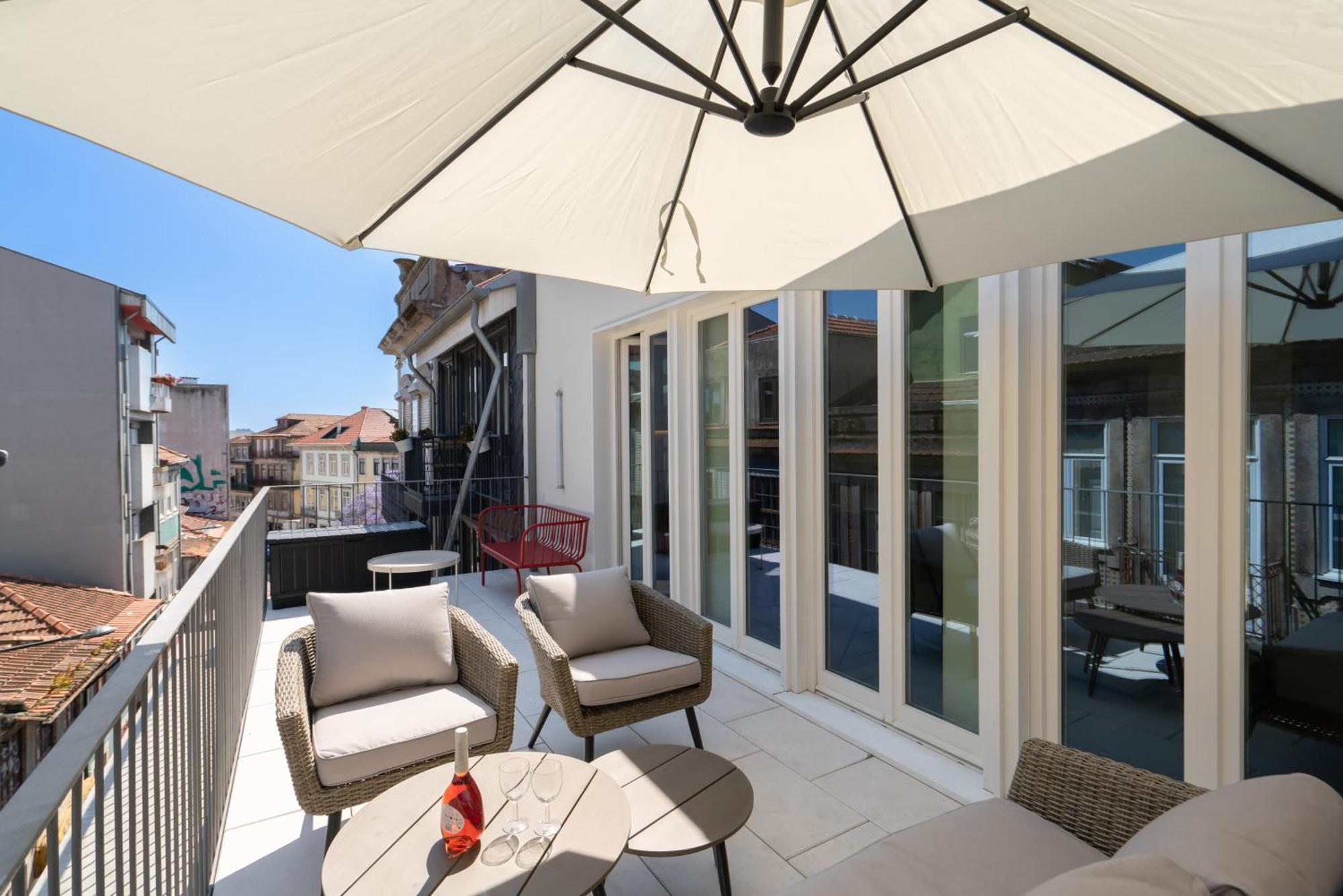 Host Wise - Luxurious Private Flats - Balcony Apartment Porto Bilik gambar
